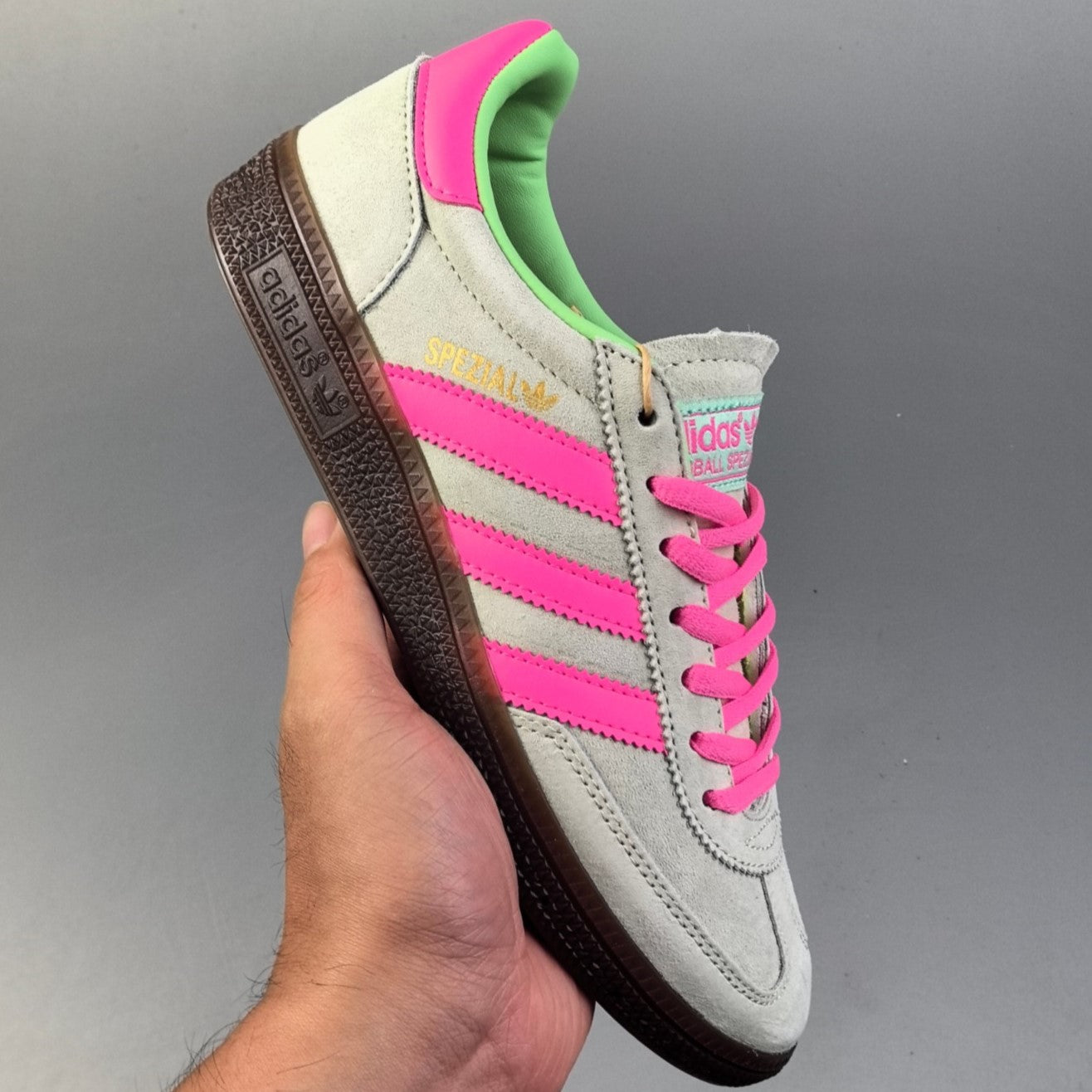 Adidas SAMBA |  Handball Spezial Semi Green Spark Lucid Pink HL261200524