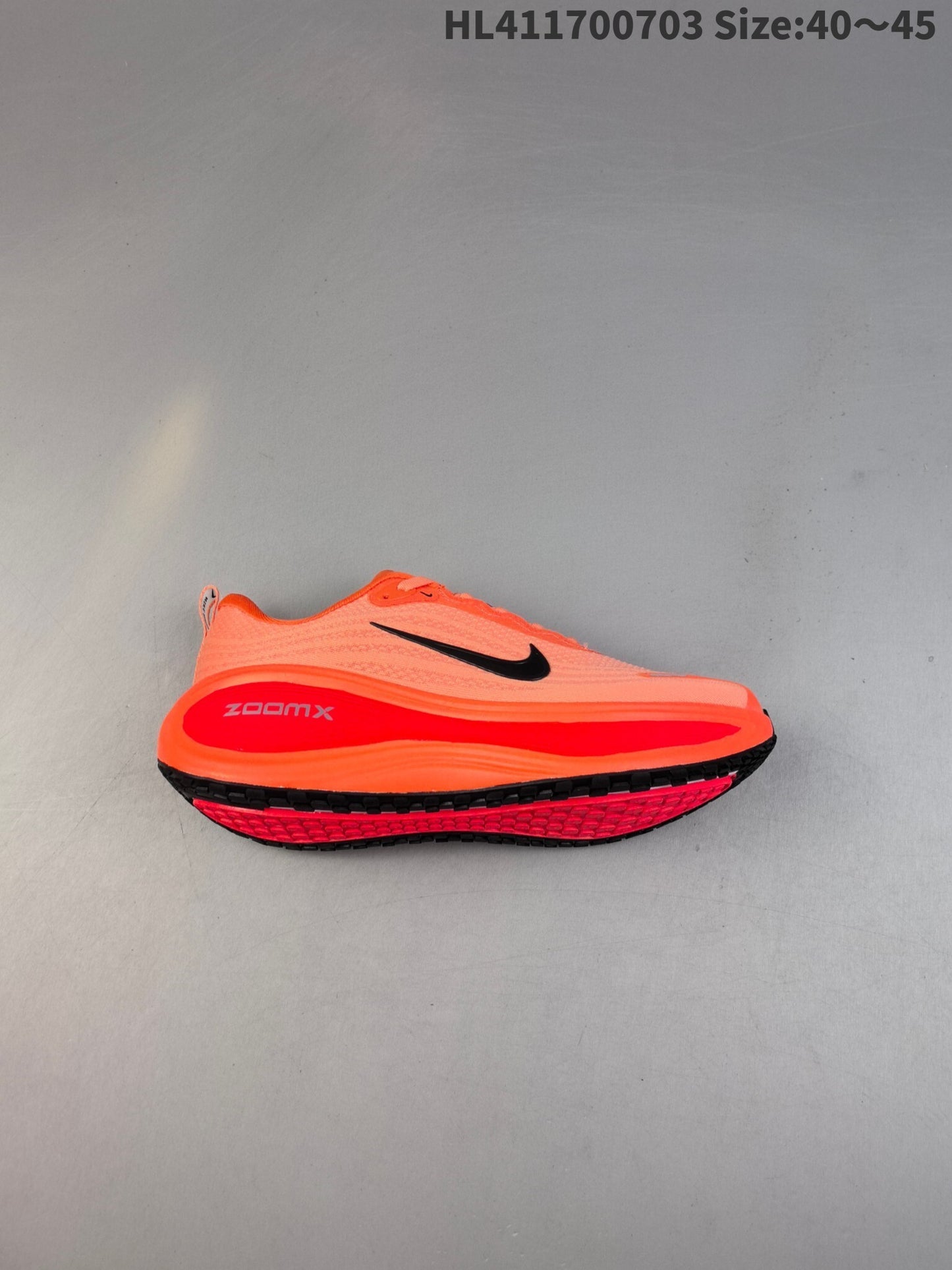 Nike Vomero Plus | NV18P400310