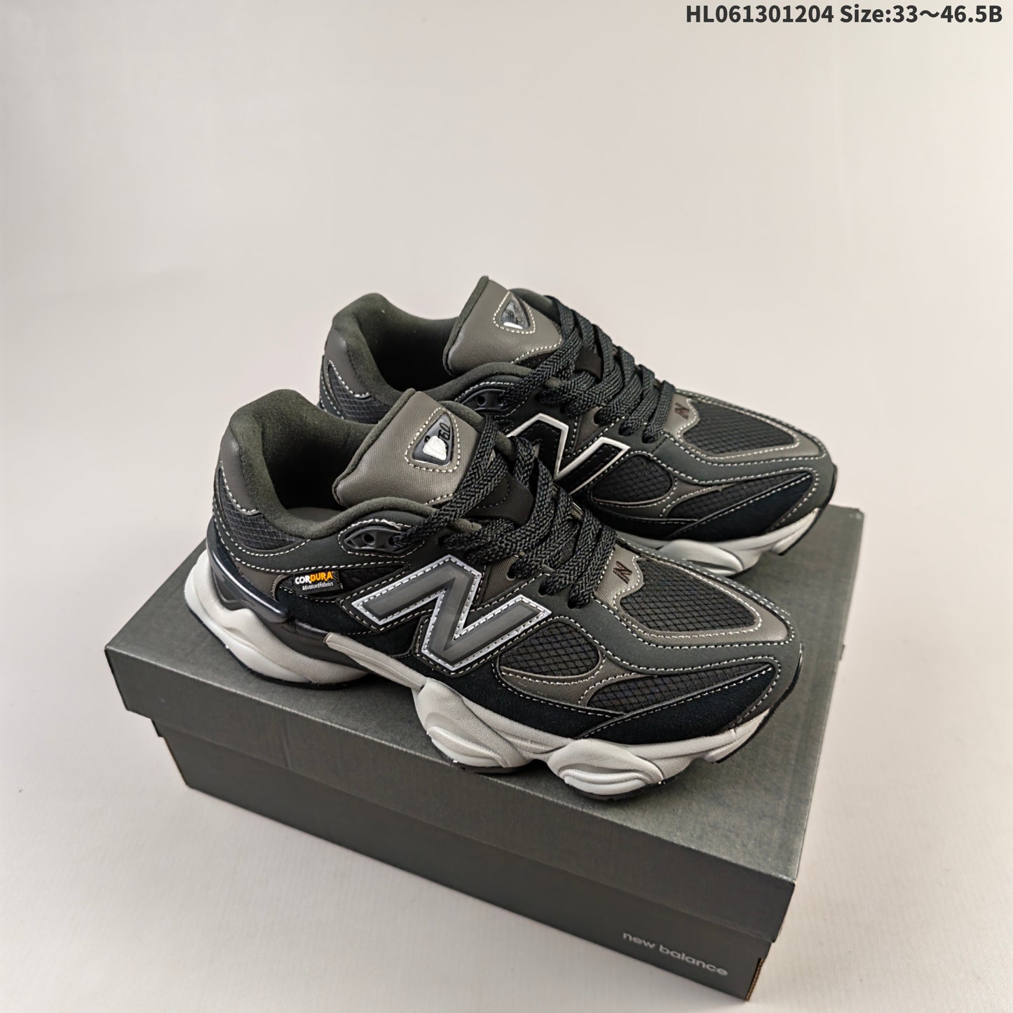 New Balance 9060 | HL031800806