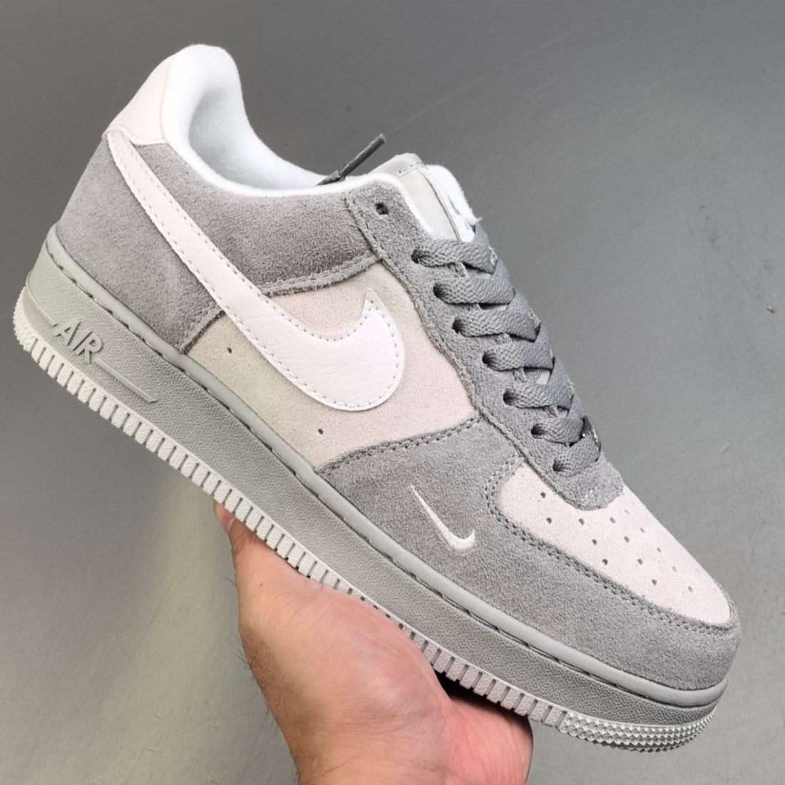 Nike AIR FORCE 1 | LIGHT SMOKE GREY HL461201121