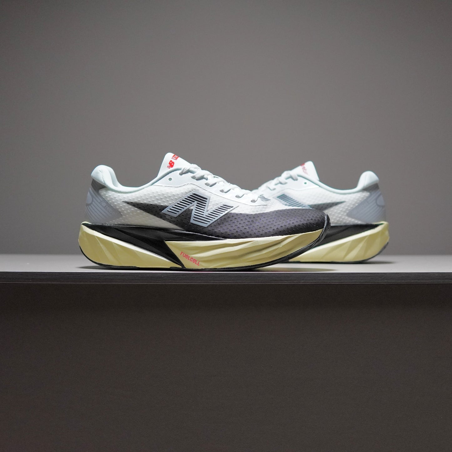 New Balance FuelCell Rebel v5 | NB080023FR07