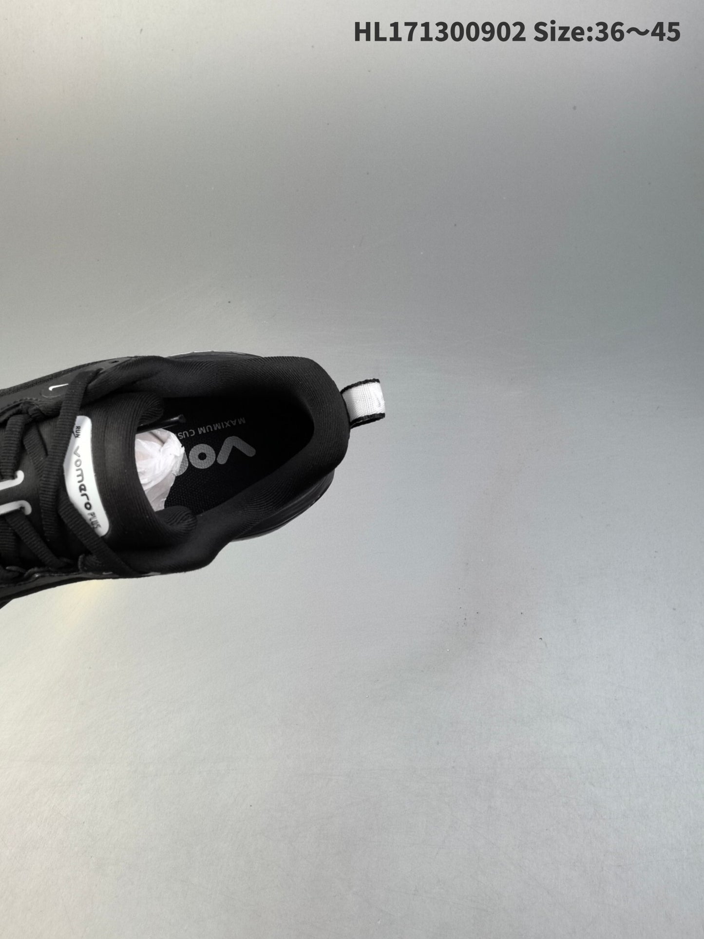 Nike Vomero Plus | NV18P400314