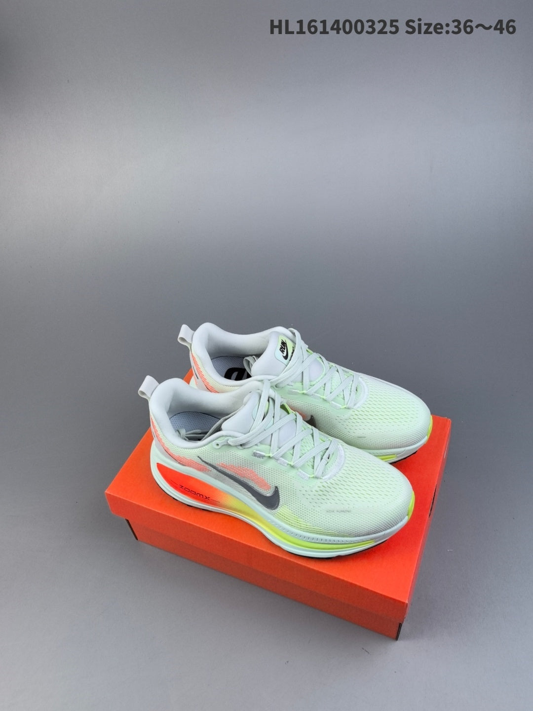 Nike Vomero 18 | HL161400325