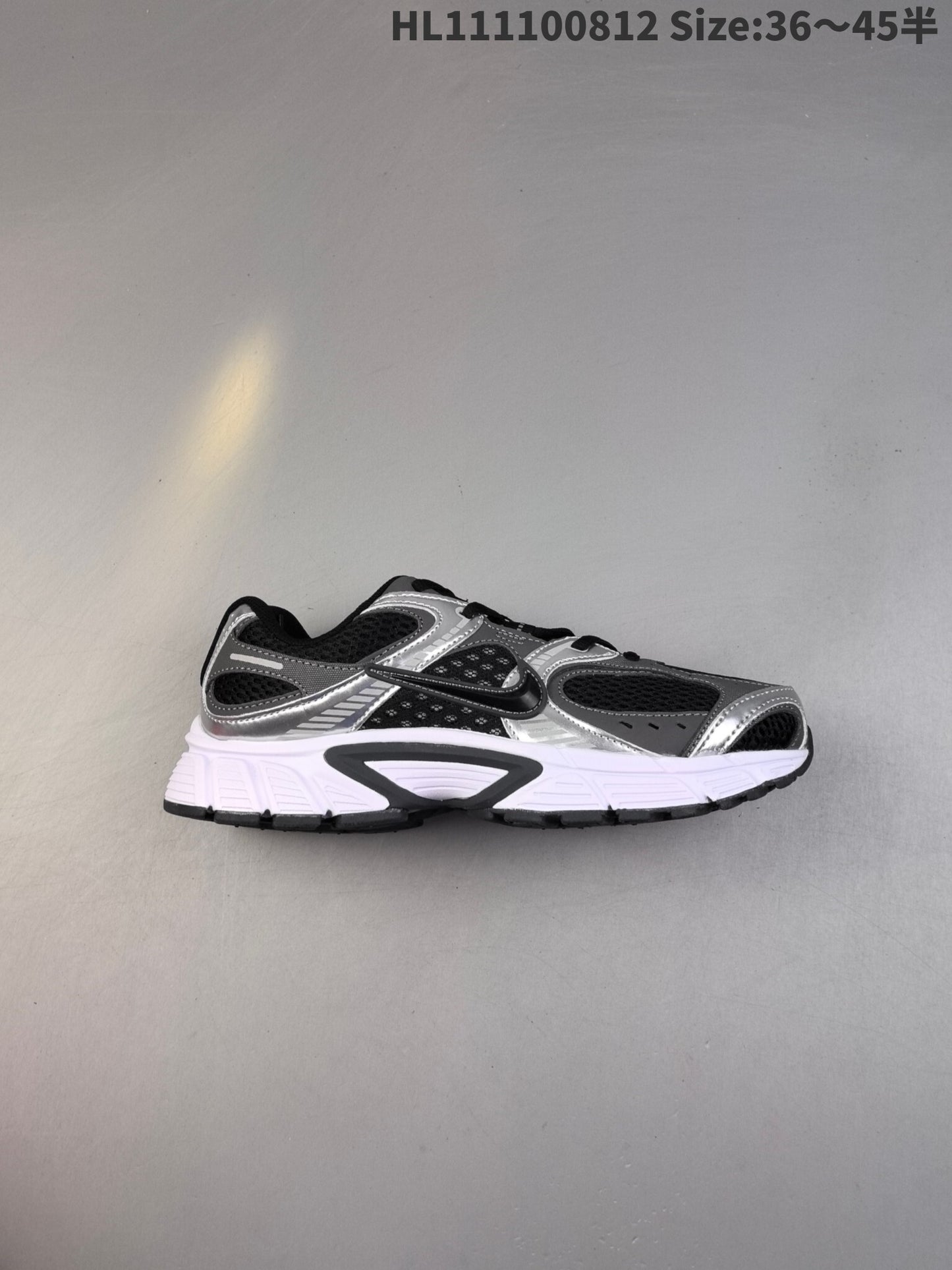 Nike V5 RNR | V5RNR18P400316