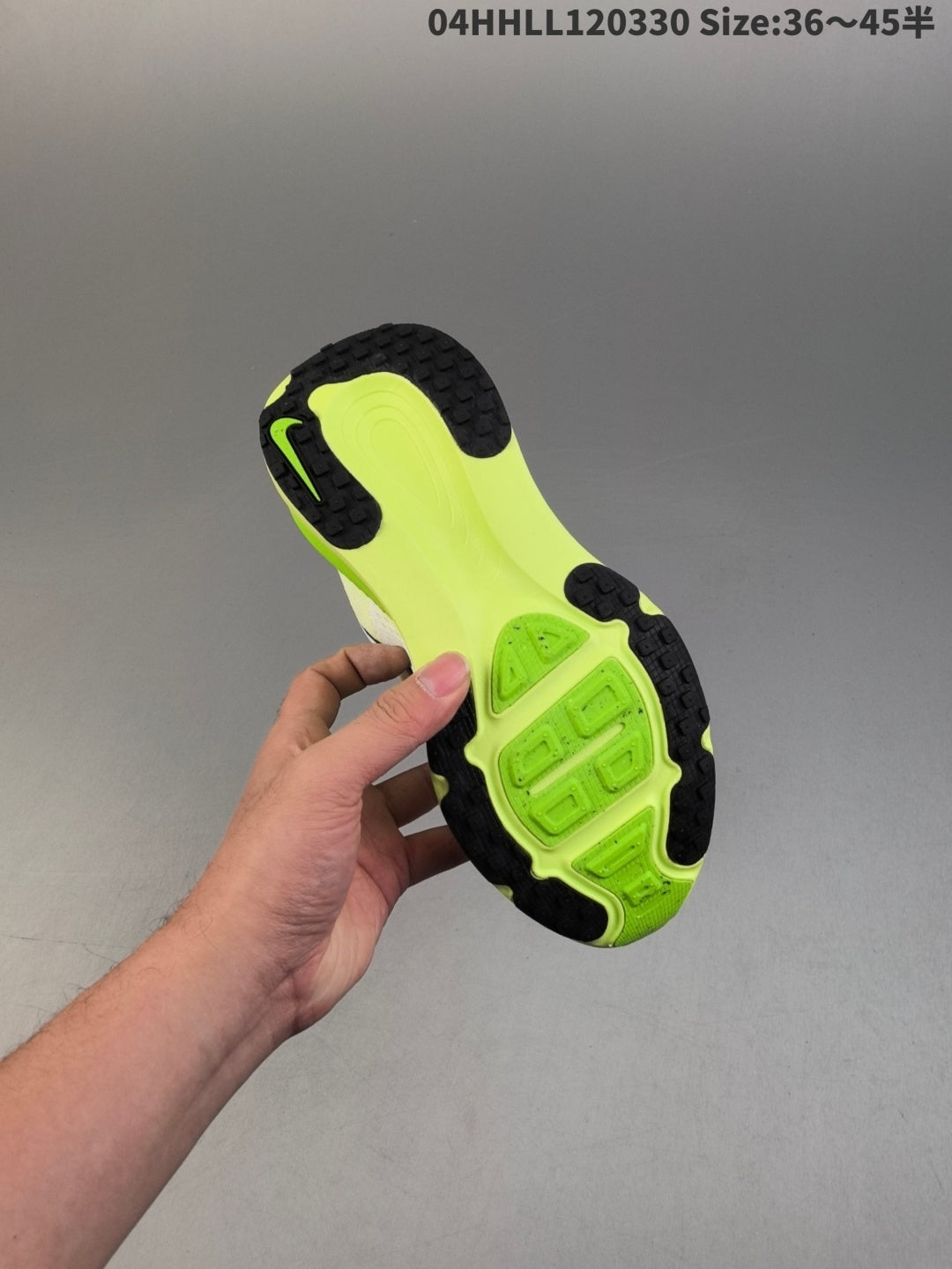 Nike Vomero 18 | 04HHLL120330