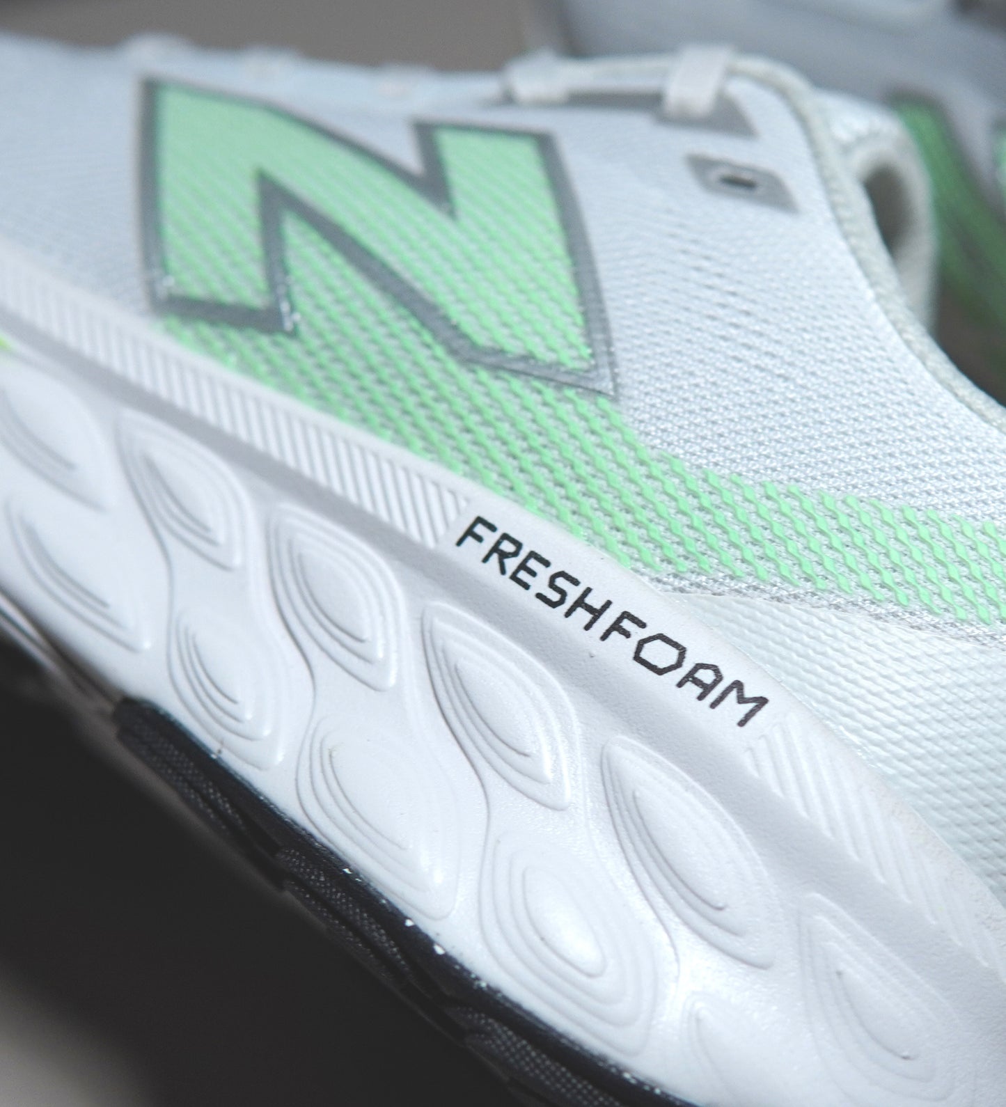 New Balance Foam X Vongo V9 | NB52001V0904