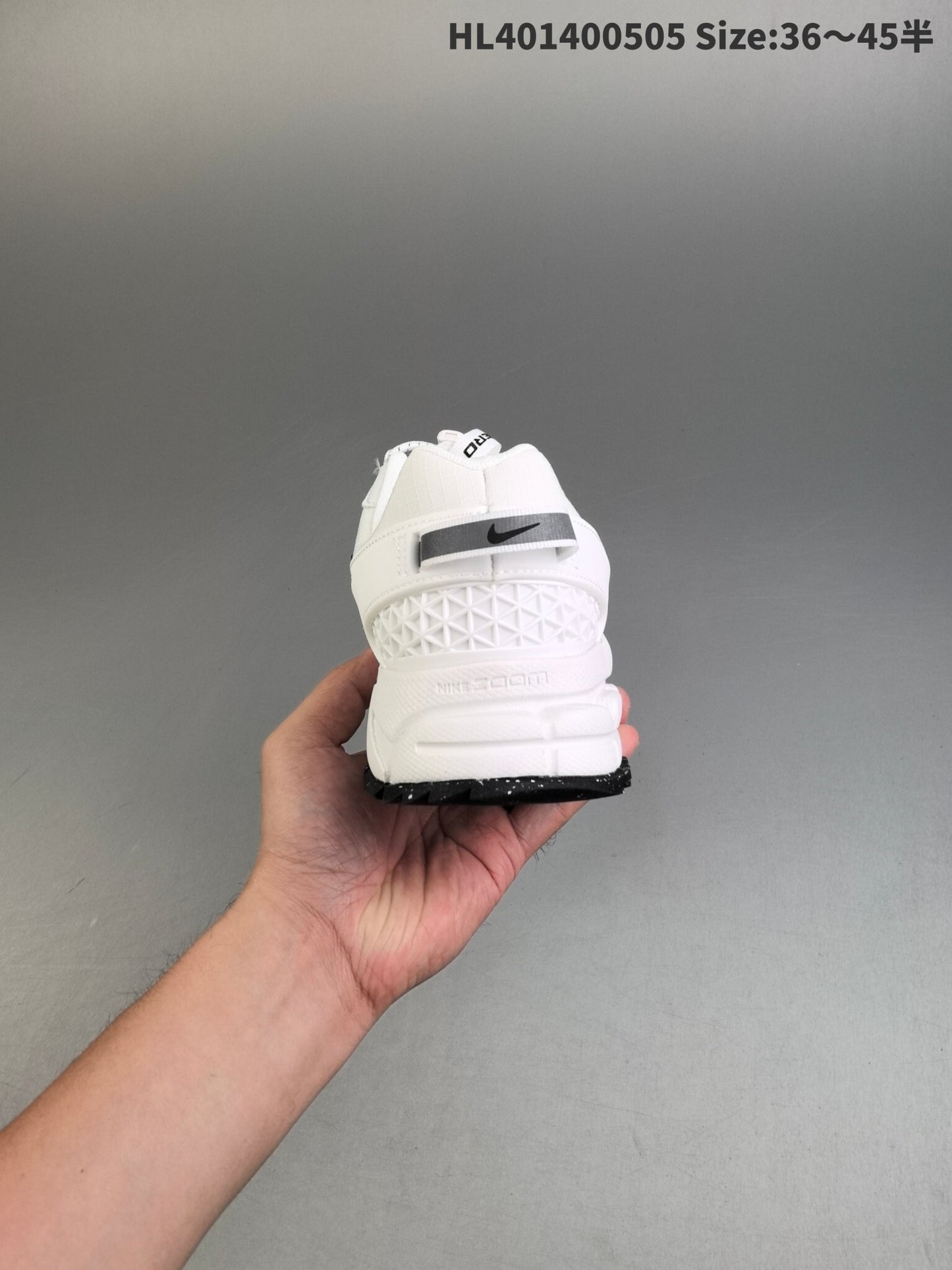 Nike Zoom Vomero Roam | NZVR18P400308