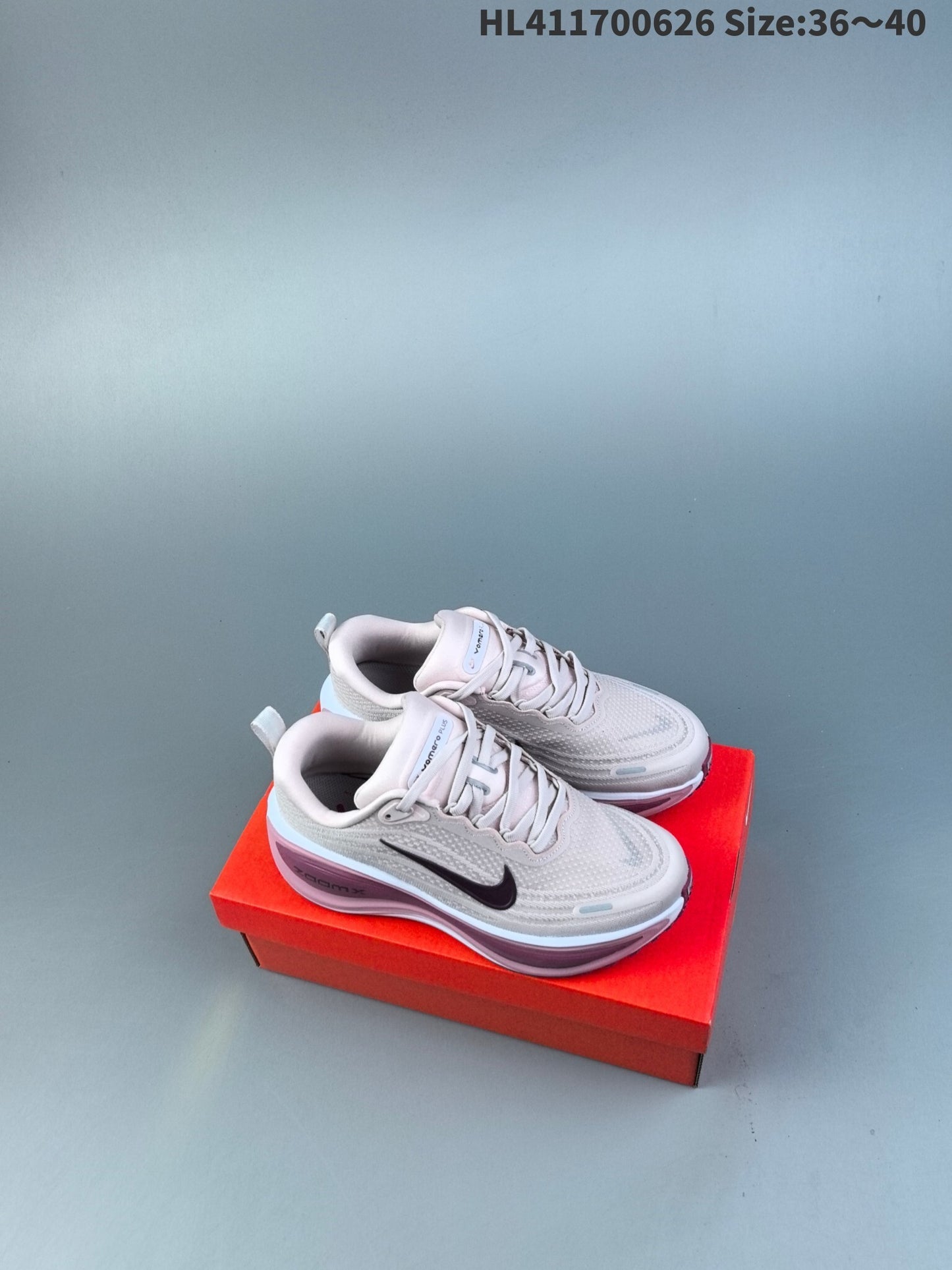 Nike Vomero Plus | NV18P400309