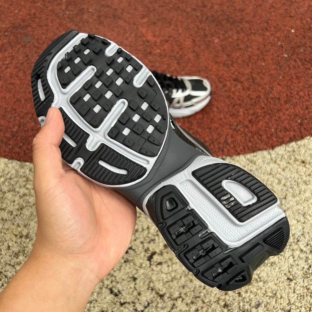 Nike V2K Run | fd0736-005