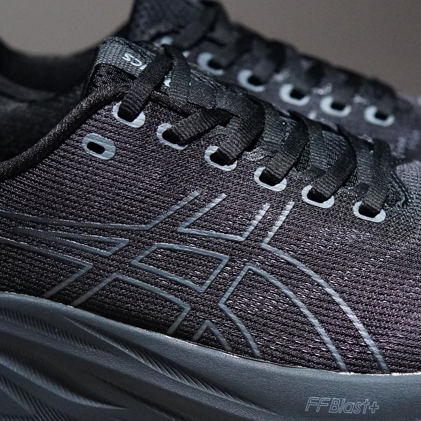 Asics GEL-SAIUN | AGS271300602