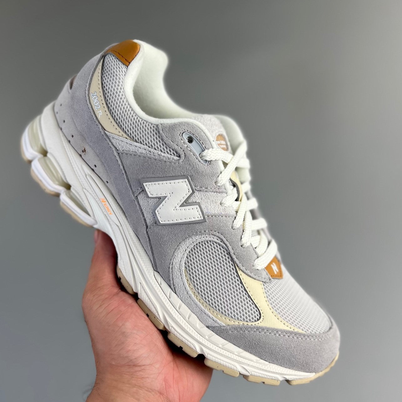 New Balance 2002R   │Grey/Yellow HL302200722