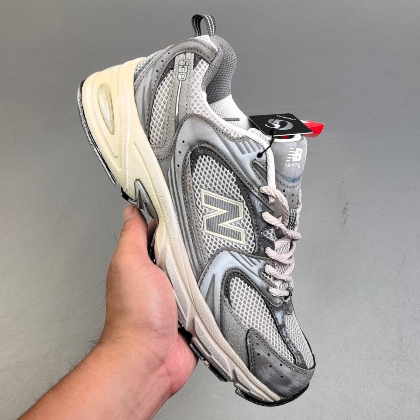 New Balance 530 | Vintage Grey HL111300827