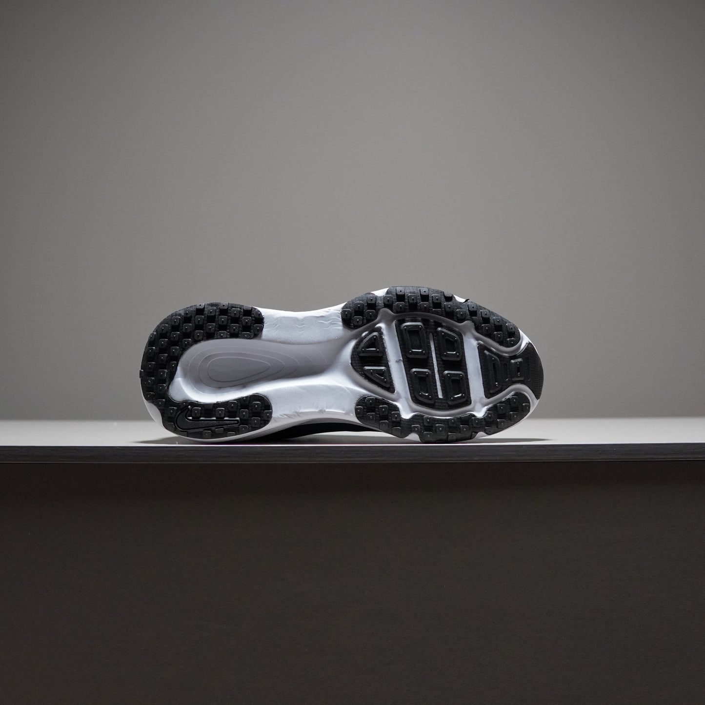 Nike Air Zoom Vomero 18X | NAV18X400308