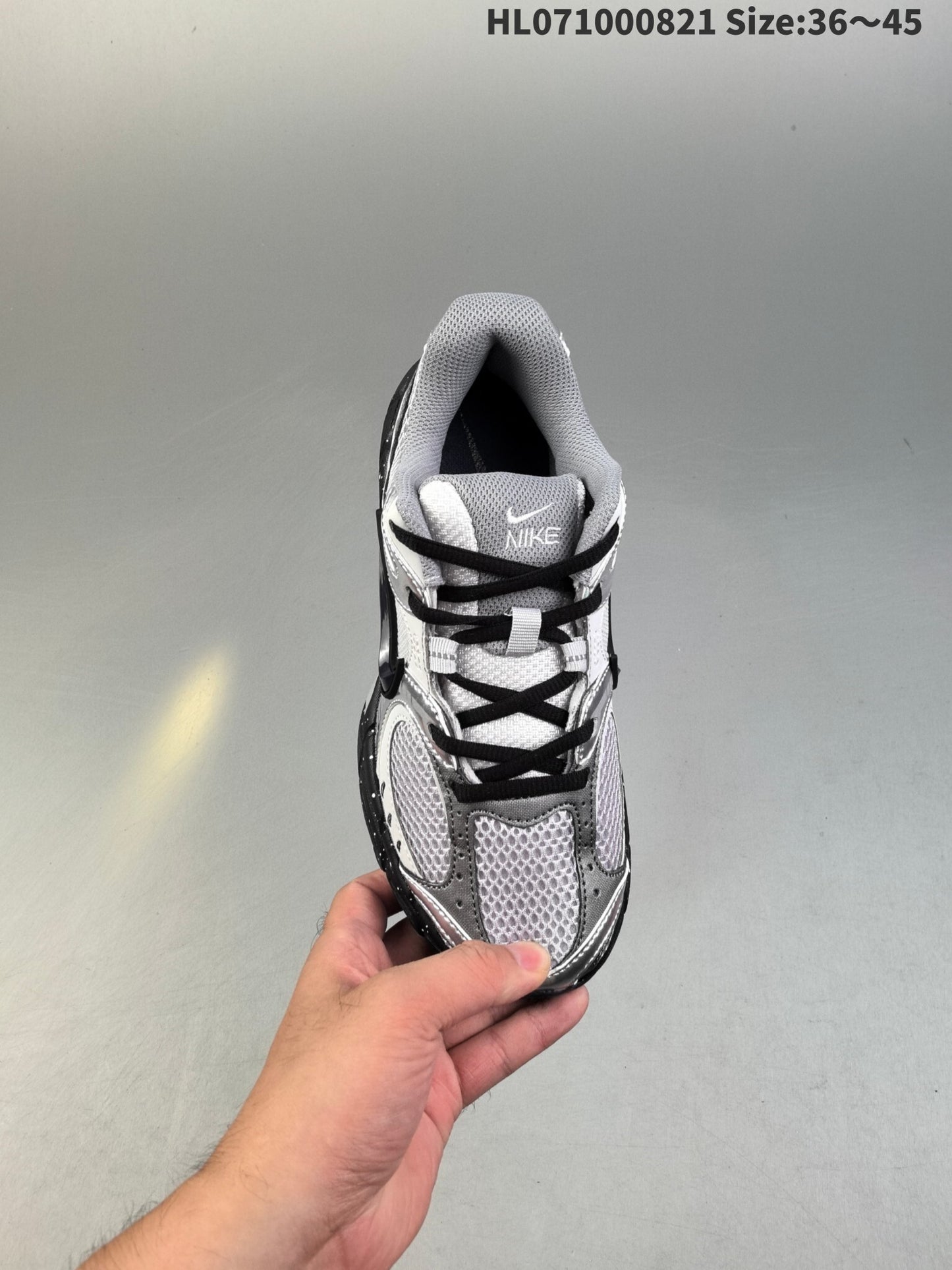 Nike V5 RNR | V5RNR18P400313