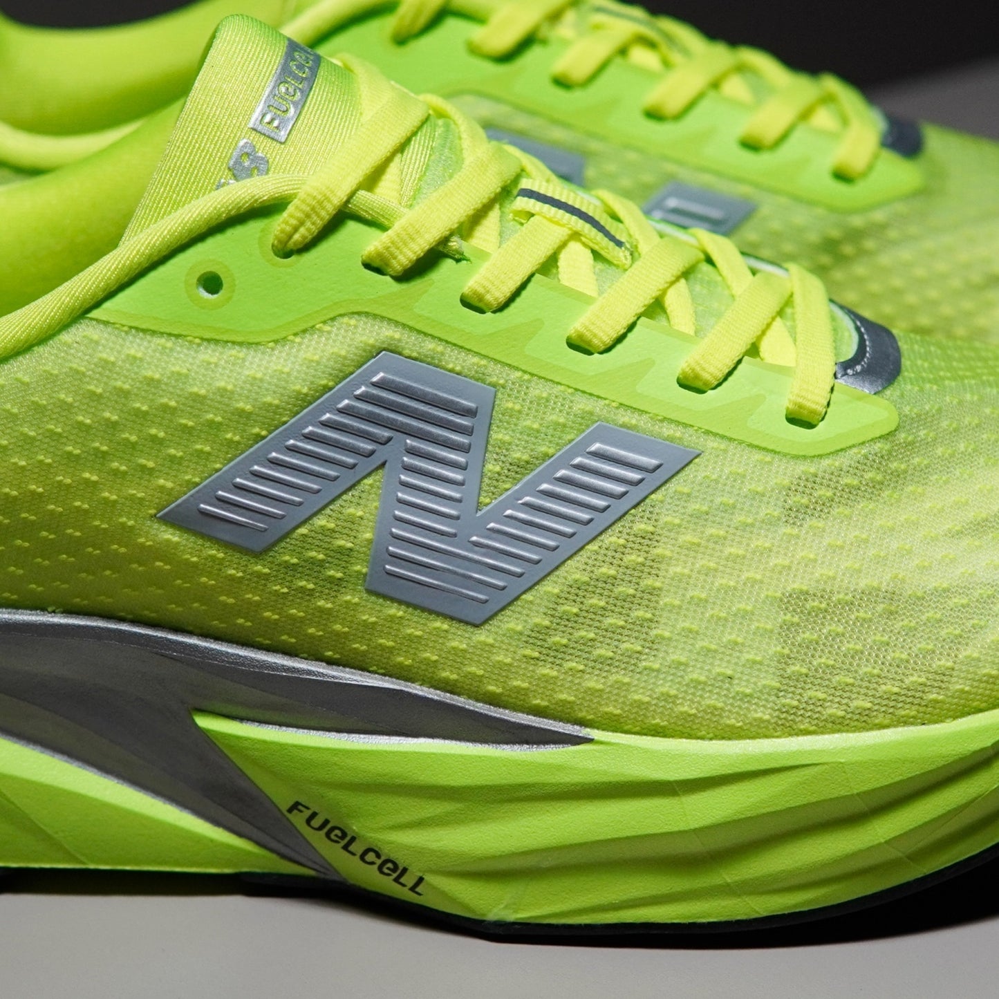 New Balance FuelCell Rebel v5 | NB080023FR05