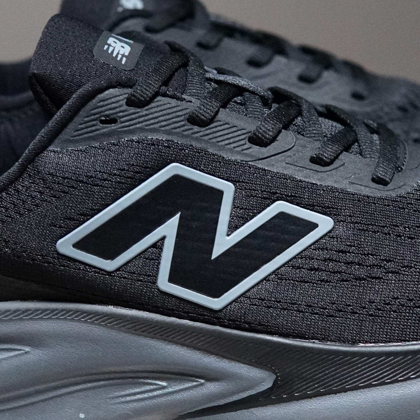 New Balance Fresh Foam X More V6 | 08002301