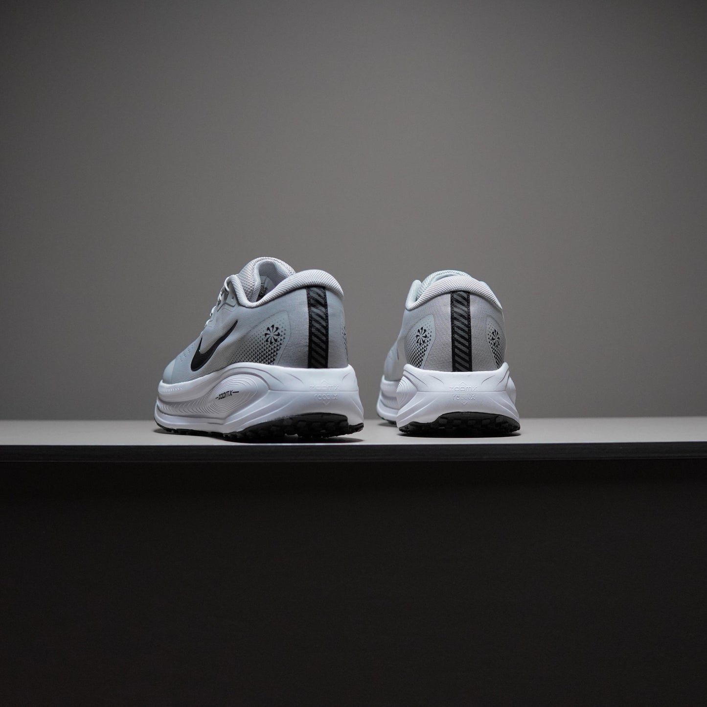 Nike Air Zoom Vomero 18X | NAV18X400305