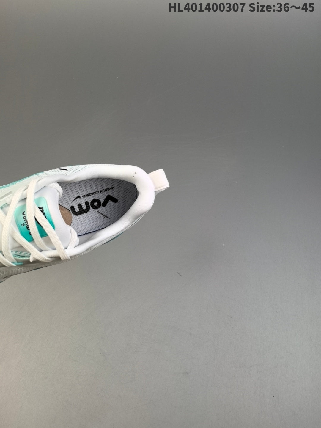 Nike Vomero 18 | HL401400307