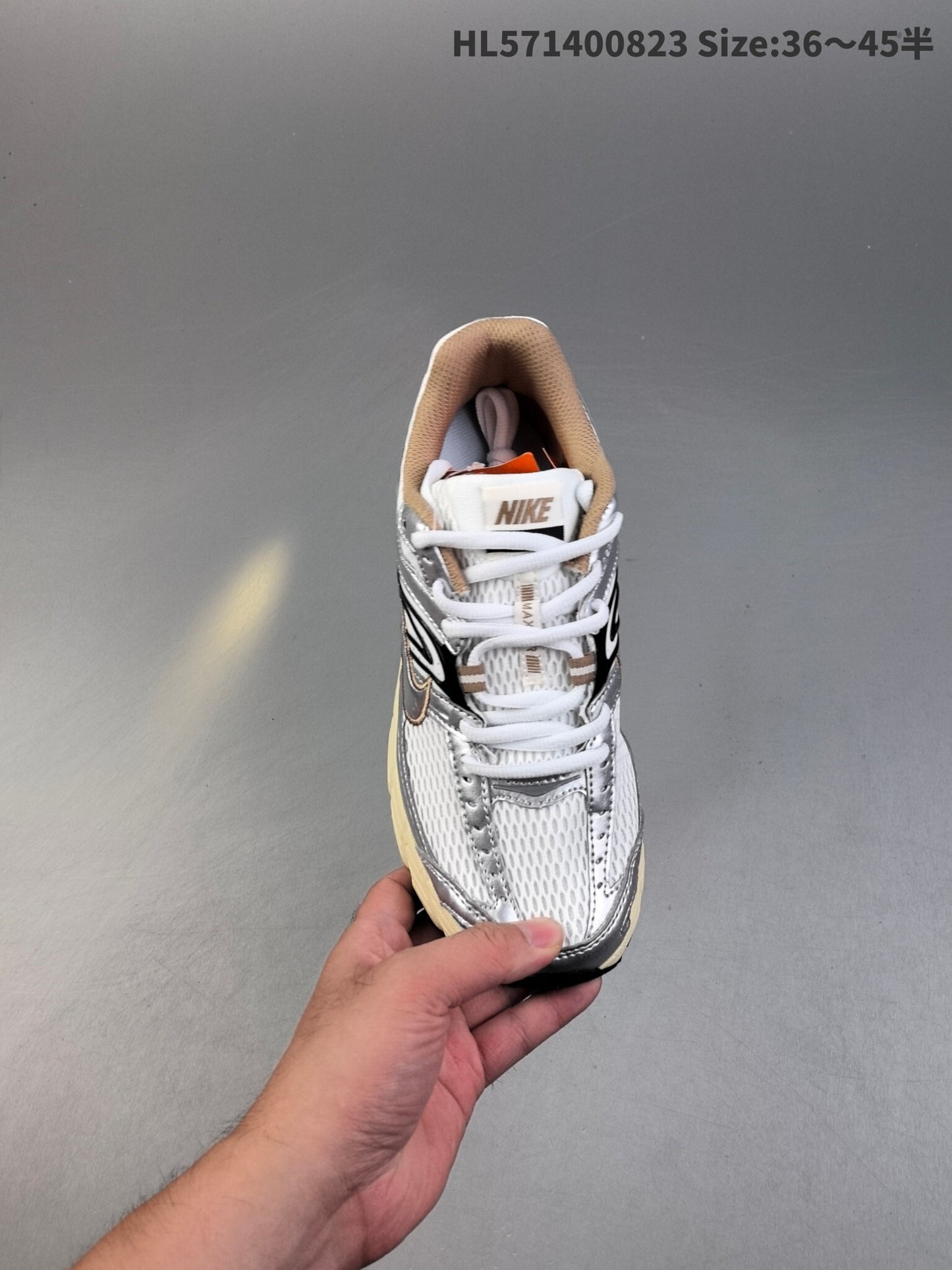 Nike Air Max Moto 2K | NAM18P400310