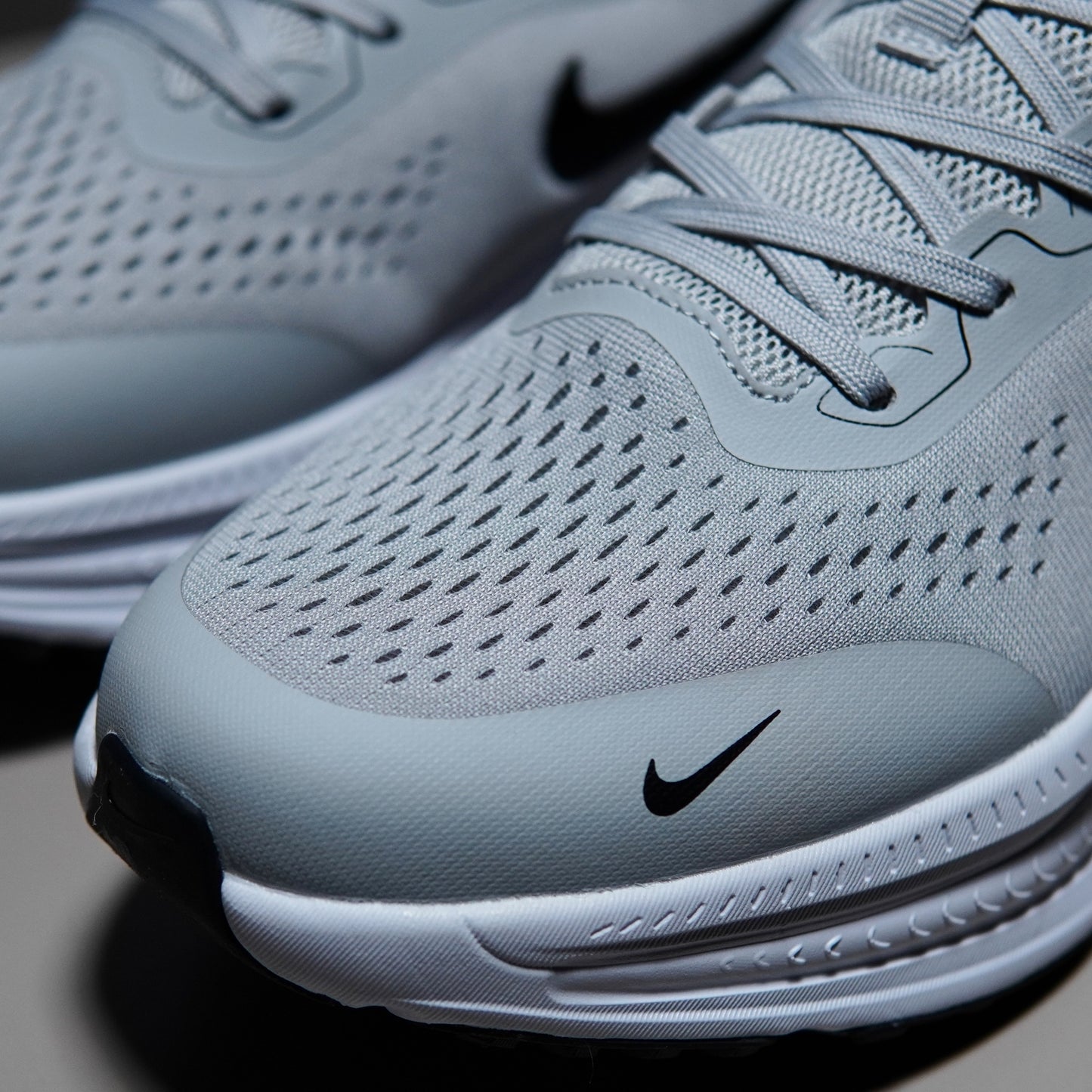 Nike Air Zoom Vomero 18X | NAV18X400305