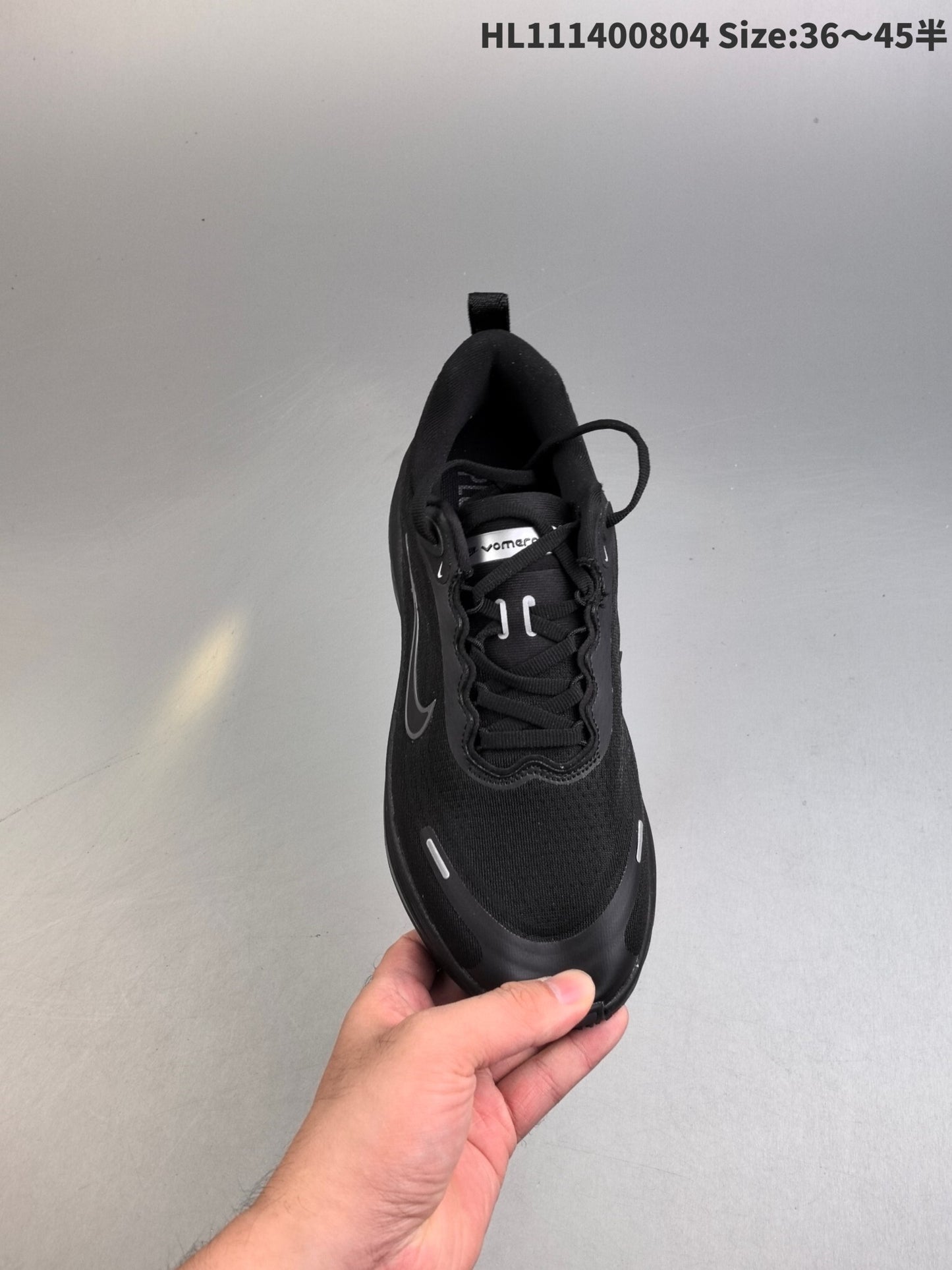 Nike Vomero Plus | NV18P400305