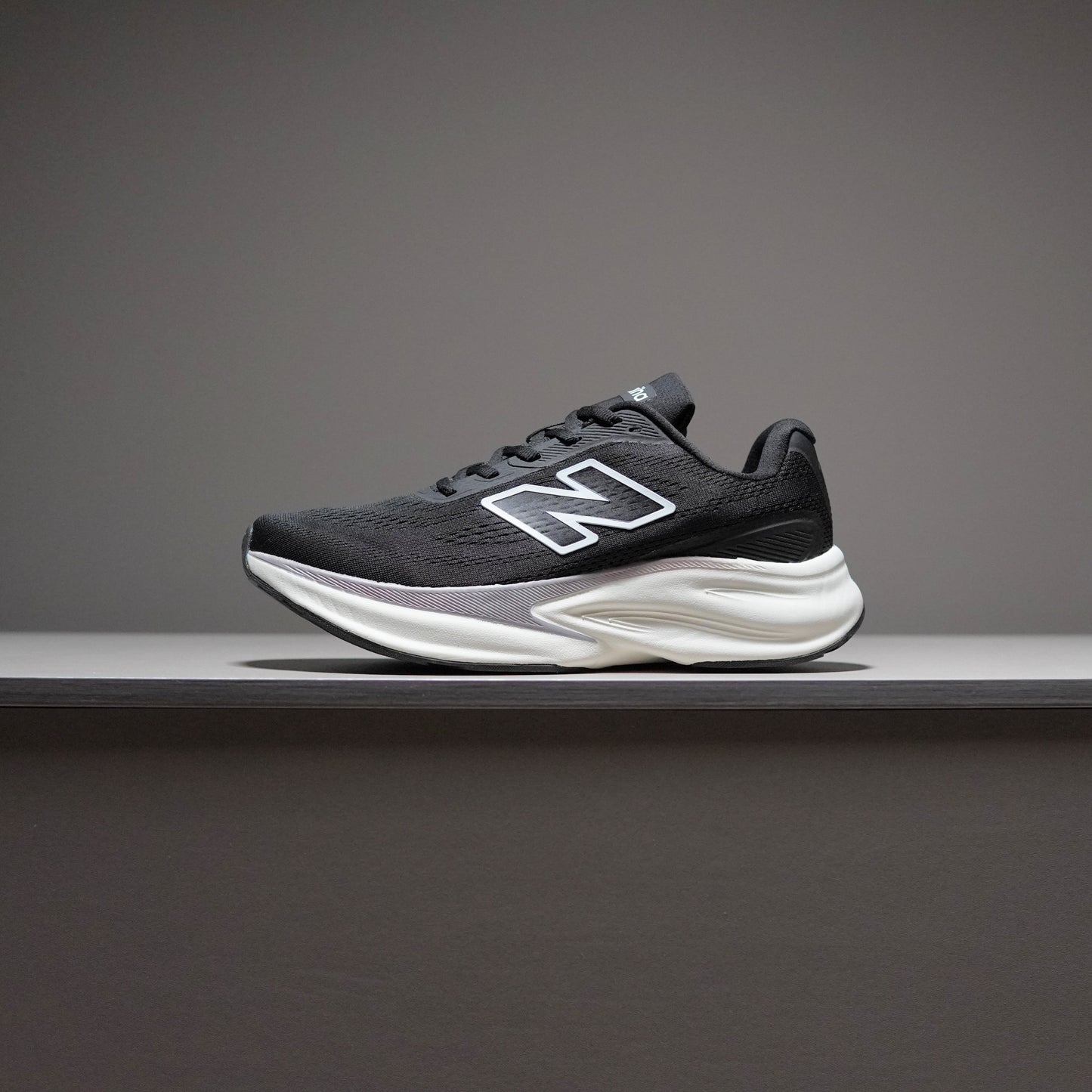 New Balance Fresh Foam X More V6 | 08002302