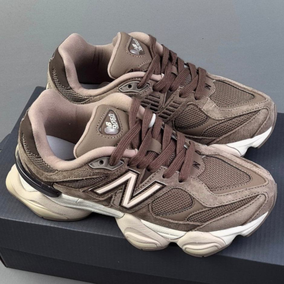 New Balance 9060 | Brown/White HL111800715