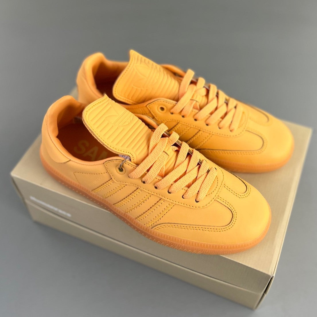 Adidas SAMBA OG | Pharrell Humanrace Orange HL401200809