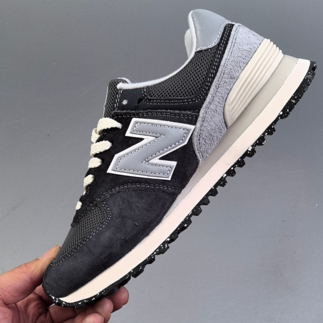 New Balance 574| Grey Black HL111300410