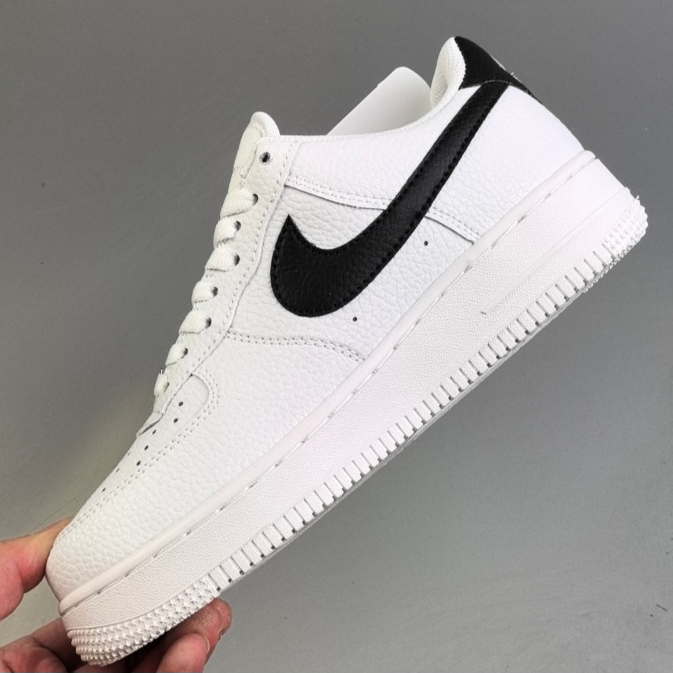 Nike AIR FORCE 1 │Black and White HL171001119