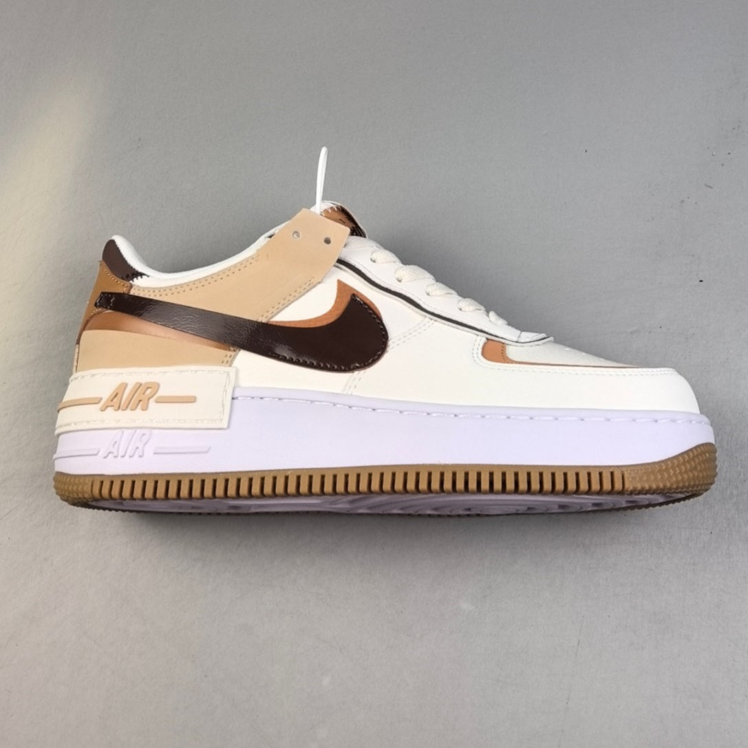 Nike AIR FORCE 1 | Marrón HL671301115