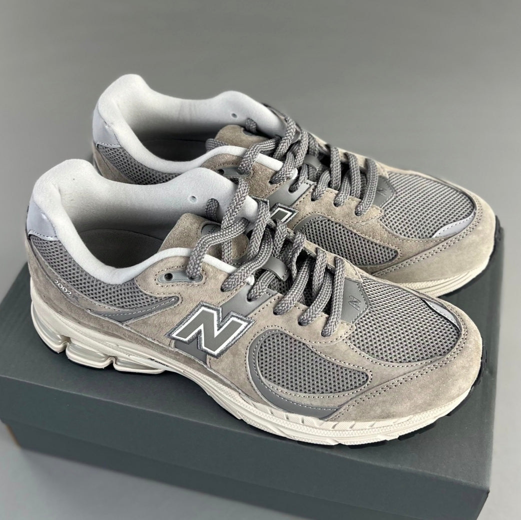 New Balance 2002R | Grey HL222100611