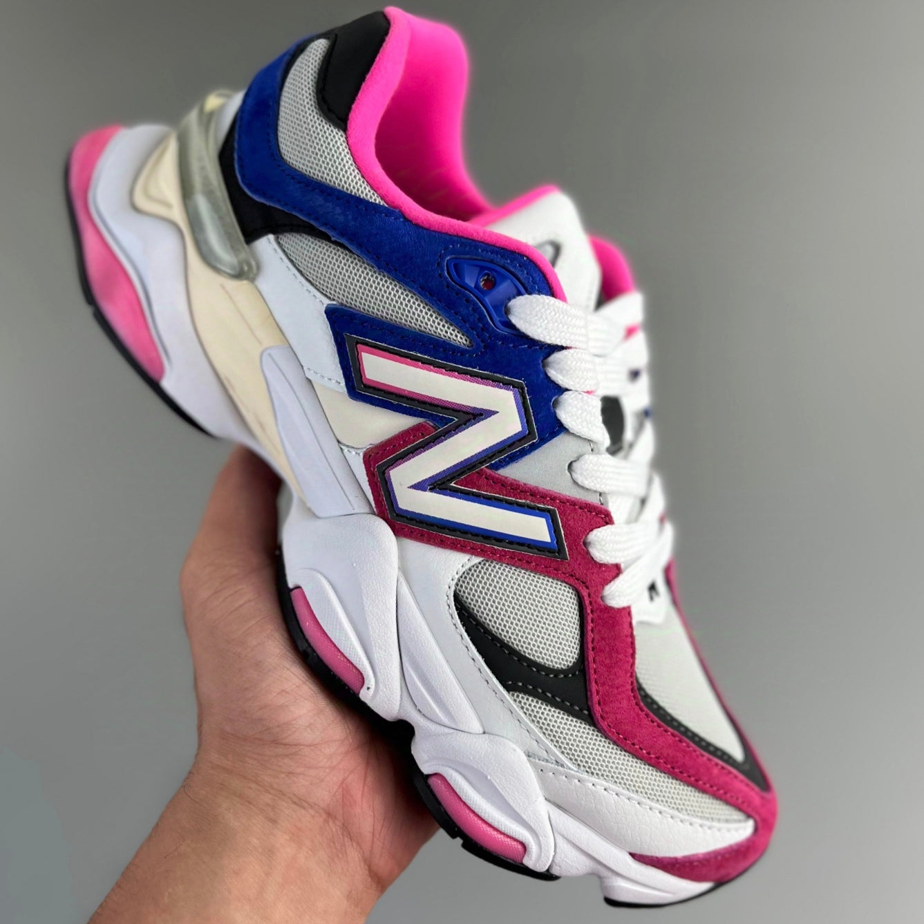 New Balance 9060 | Fuchsia/Blue/White HL181700710