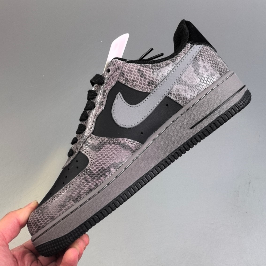 Nike AIR FORCE 1 |Snakeskin HL671201114