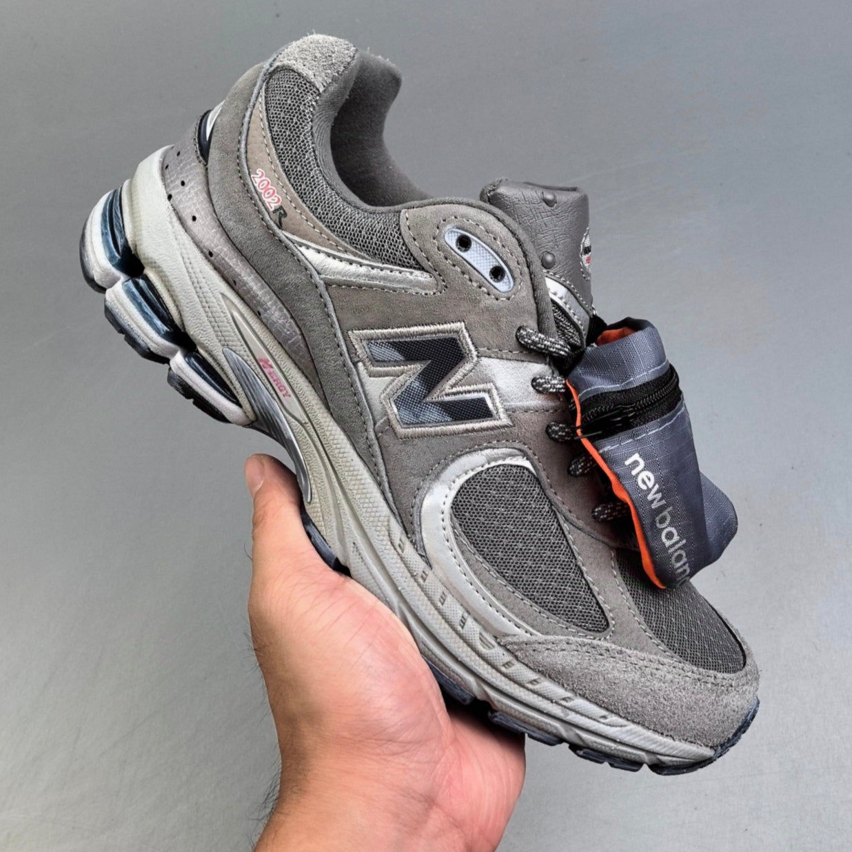 New Balance 2002R   │Platinum Grey HL141500816