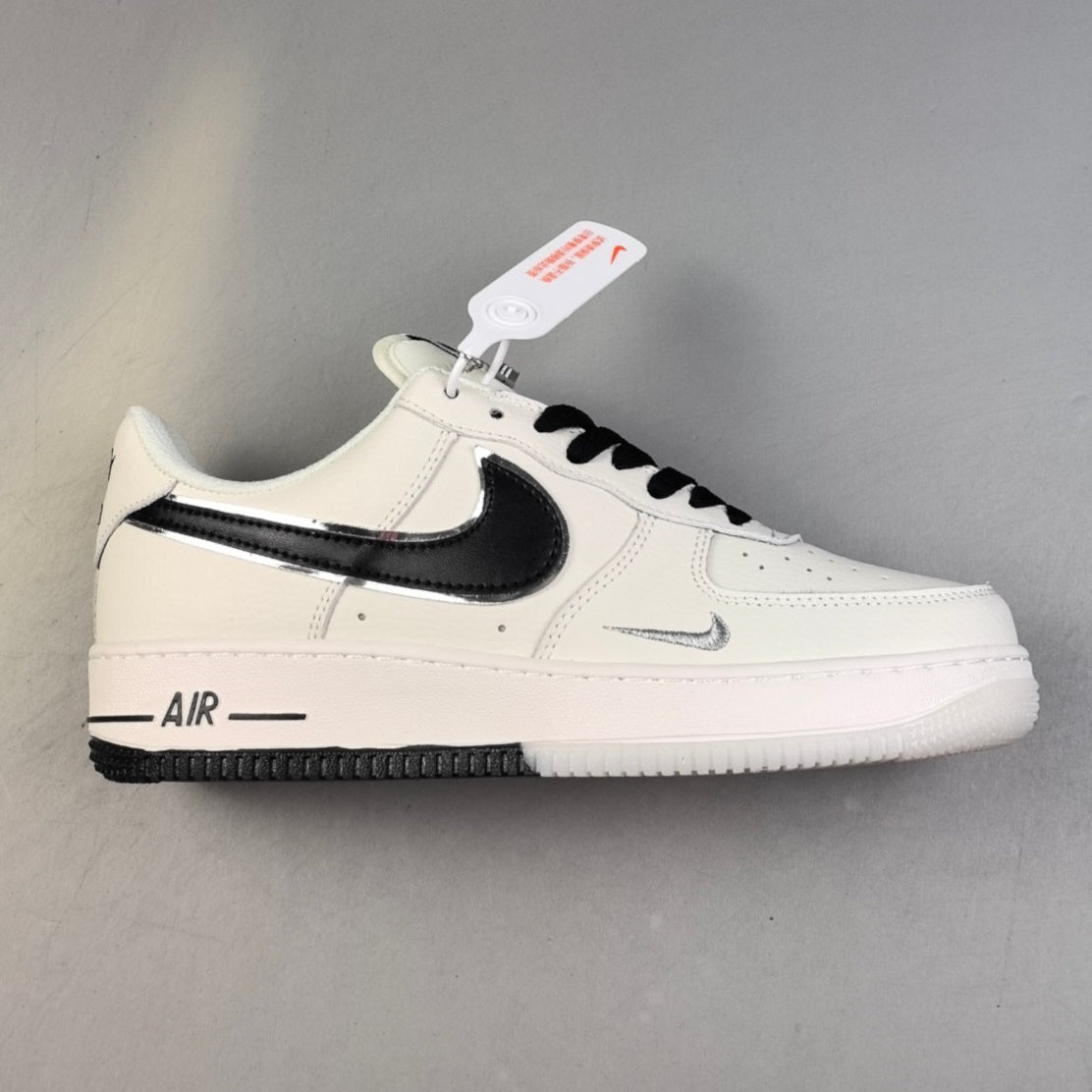 Nike AIR FORCE 1 |Keep Fresh/ White and Black HL141101114