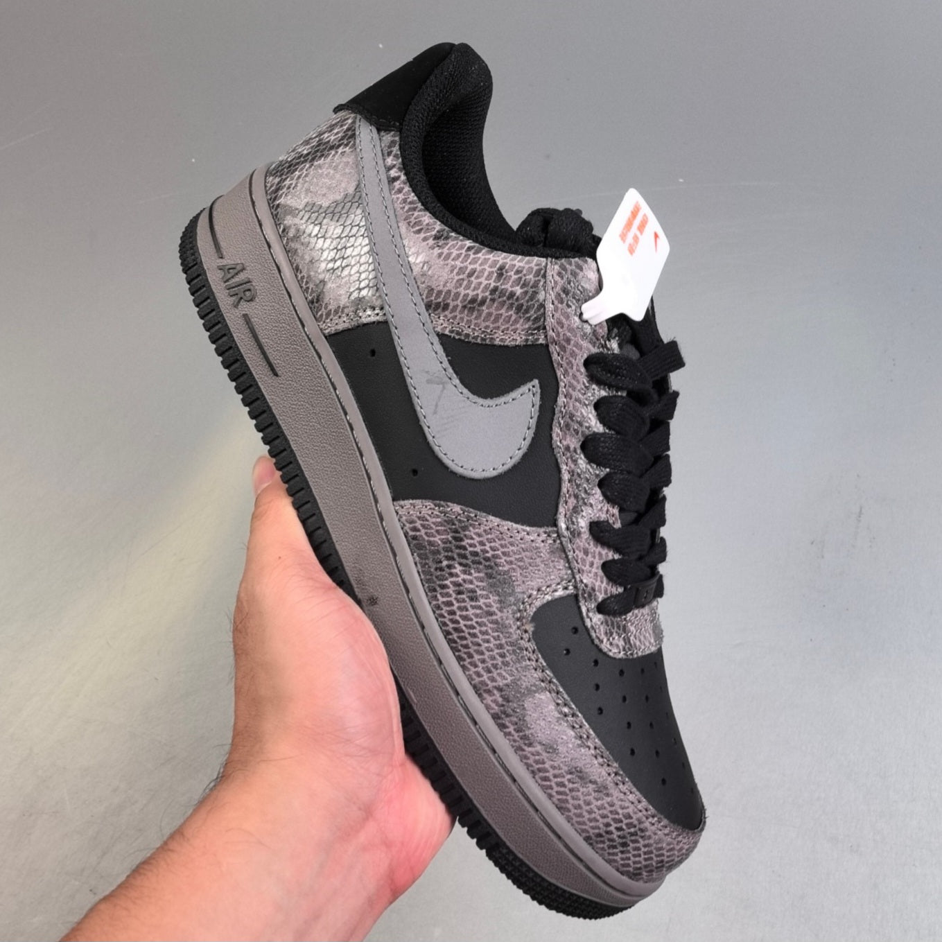 Nike AIR FORCE 1 |Snakeskin HL671201114